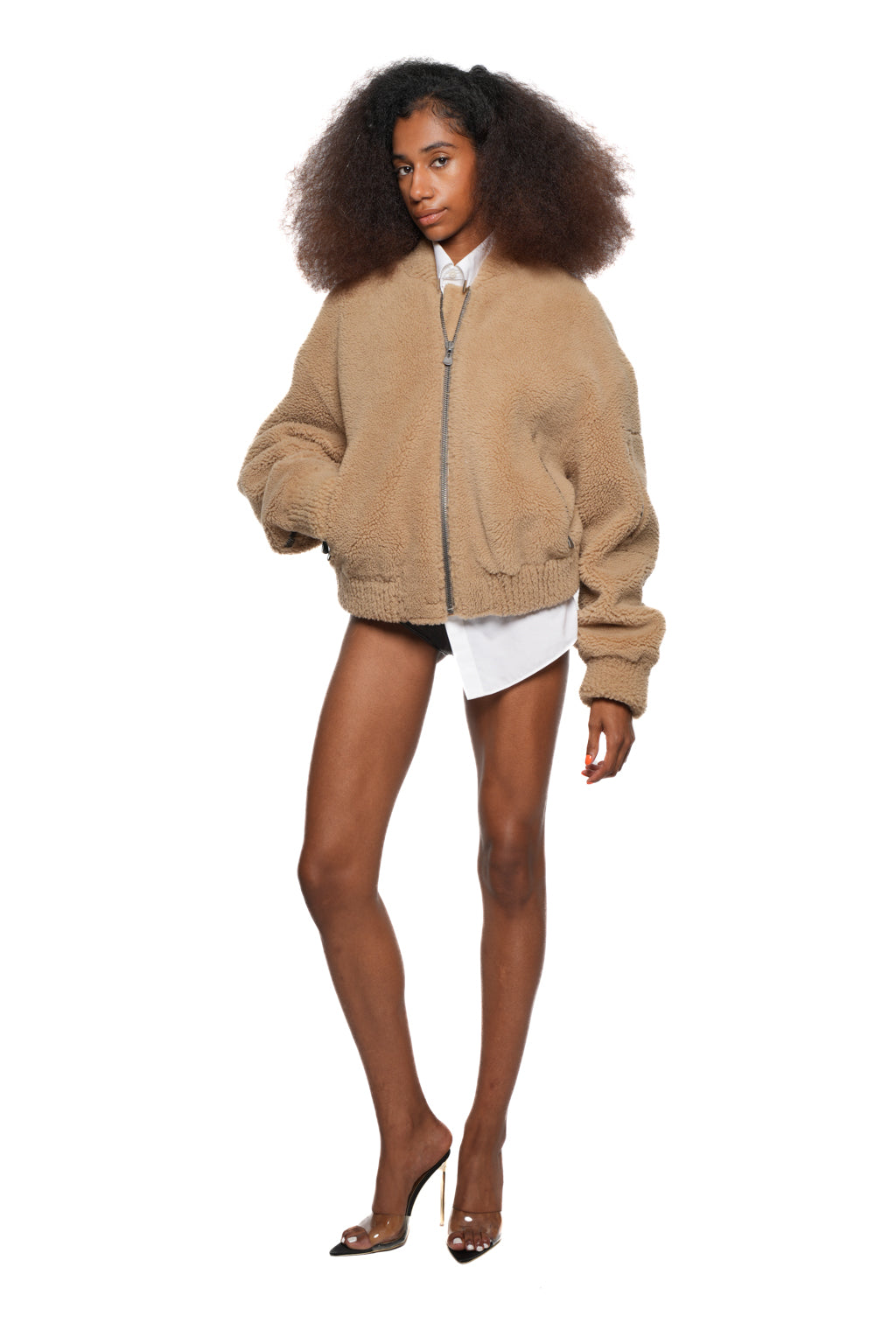 WOMEN'S FUR – Romeo Hunte
